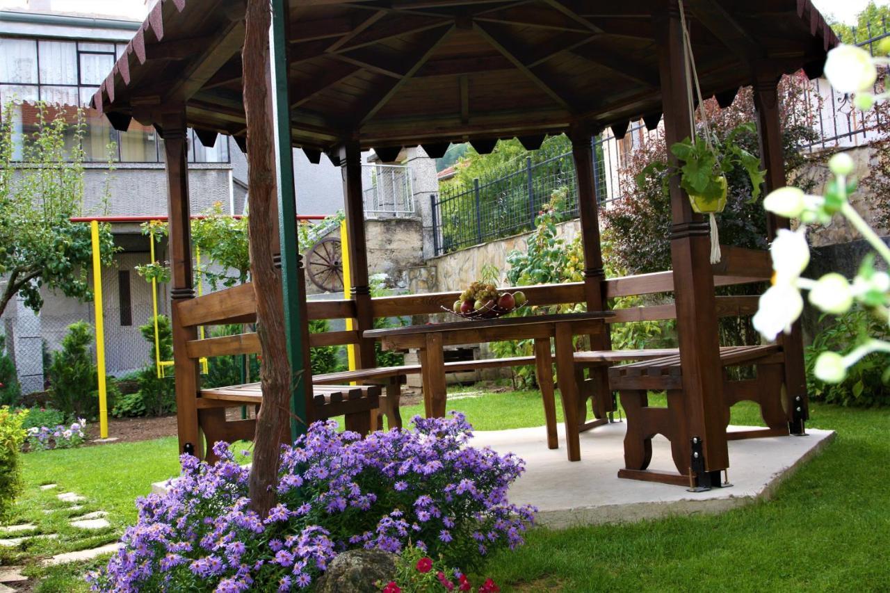 Къща Речен Шепот Hotel Kalofer Luaran gambar