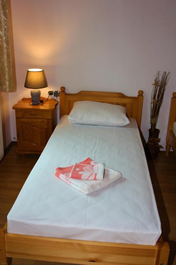 Къща Речен Шепот Hotel Kalofer Luaran gambar