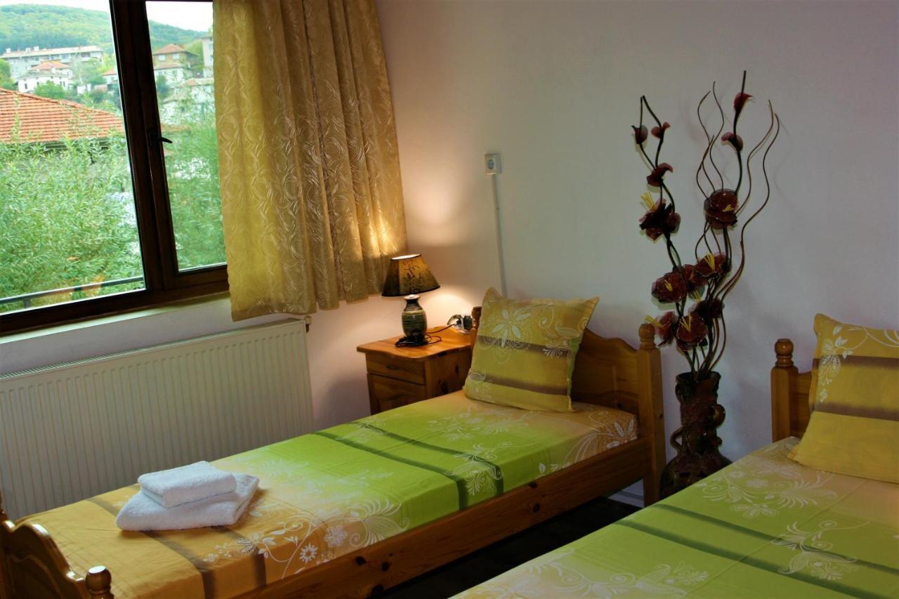 Къща Речен Шепот Hotel Kalofer Luaran gambar