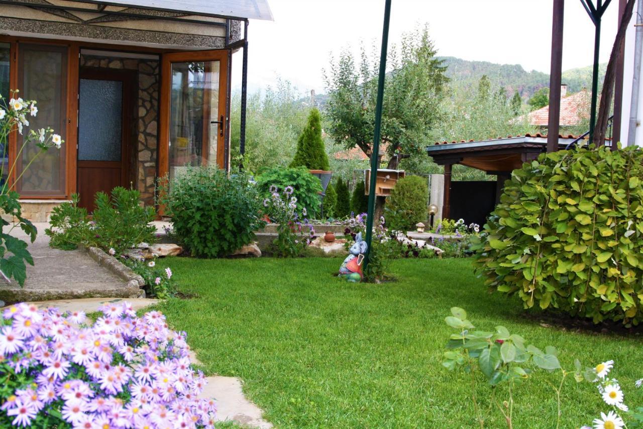 Къща Речен Шепот Hotel Kalofer Luaran gambar