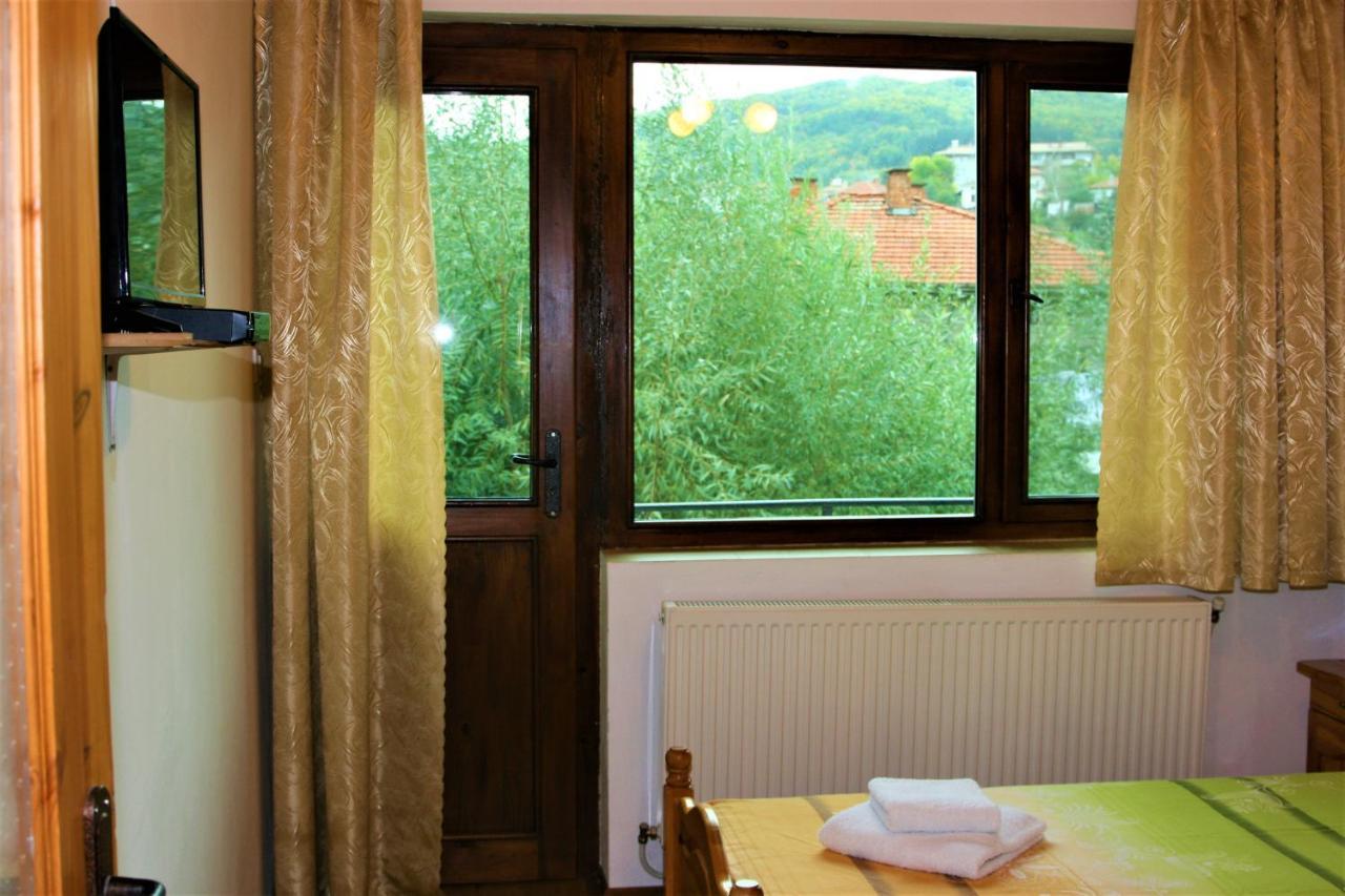 Къща Речен Шепот Hotel Kalofer Luaran gambar