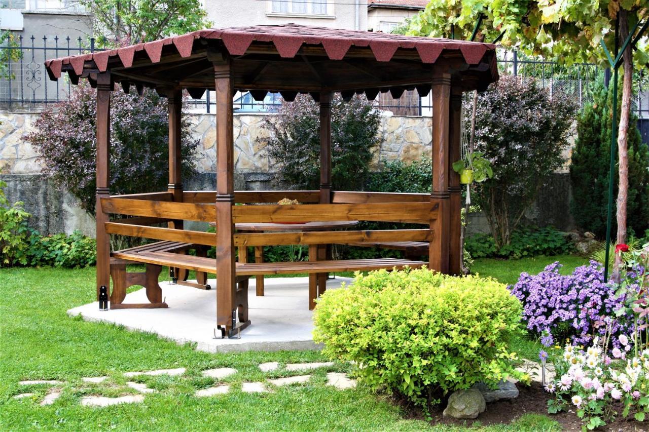 Къща Речен Шепот Hotel Kalofer Luaran gambar